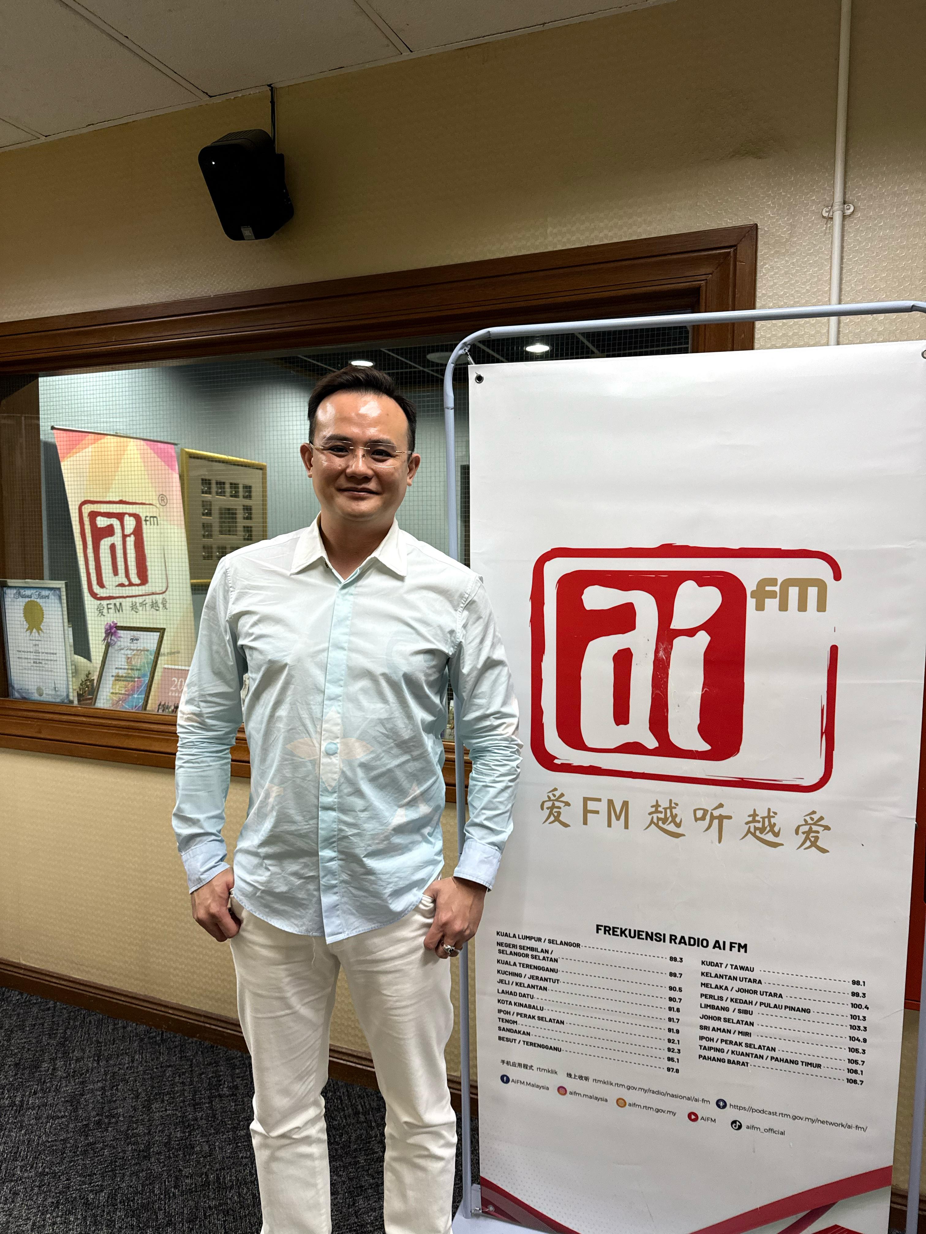 Dato' Dr. Tan Soon Hong Interviewed at AI FM Radio Studio
