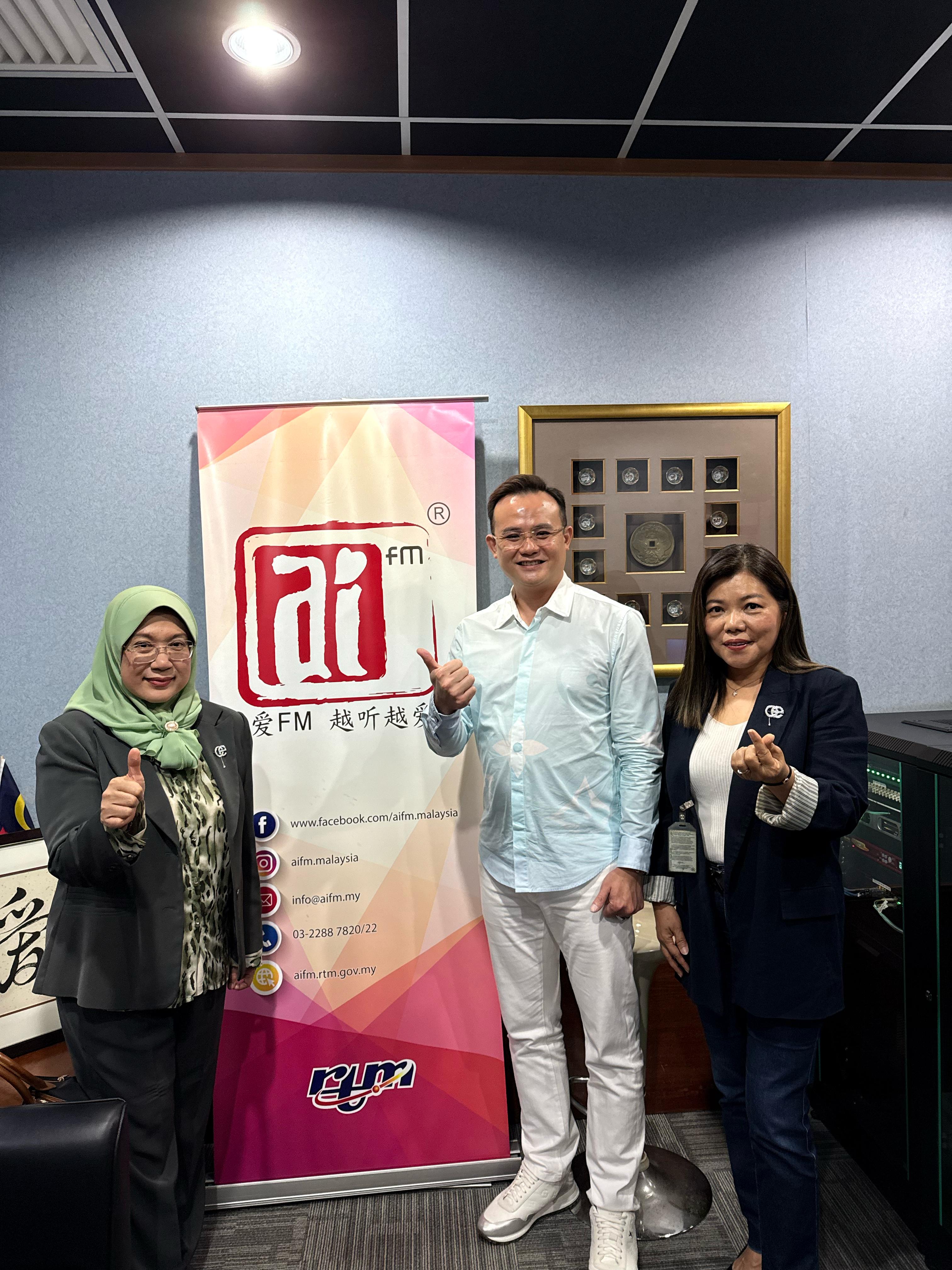 Dato' Dr. Tan Soon Hong Interviewed at AI FM Radio Studio
